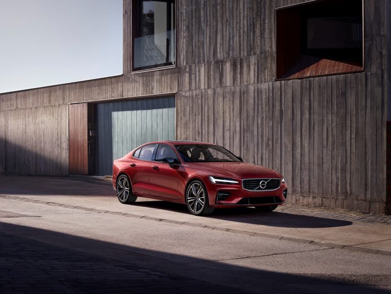 „So schön kann sicher sein“-Kampagne begleitet Volvo 60er Familie im Handel