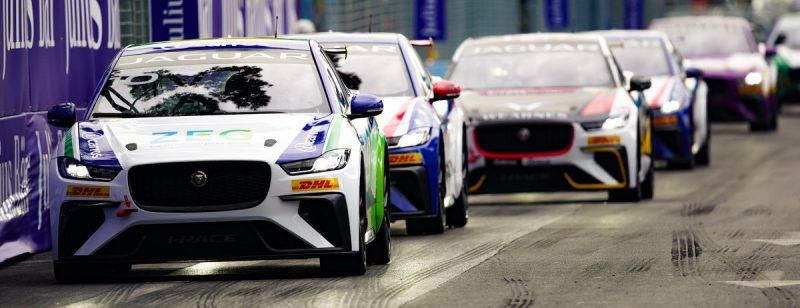 Célia Martin holt zweiten Podiumsplatz für das VIESSMANN JAGUAR eTROPHY TEAM GERMANY Célia Martin holt zweiten Podiumsplatz für das VIESSMANN JAGUAR eTROPHY TEAM GERMANY