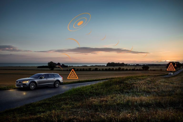 Volvo Cars beteiligt sich an europaweitem Pilotprojekt zur Verbesserung der Verkehrssicherheit