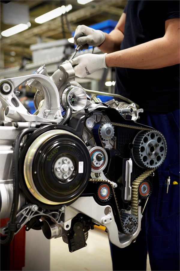 Volvo und Geely planen gemeinsames Unternehmen zur Motoren-Entwicklung Volvo und Geely planen gemeinsames Unternehmen zur Motoren-Entwicklung