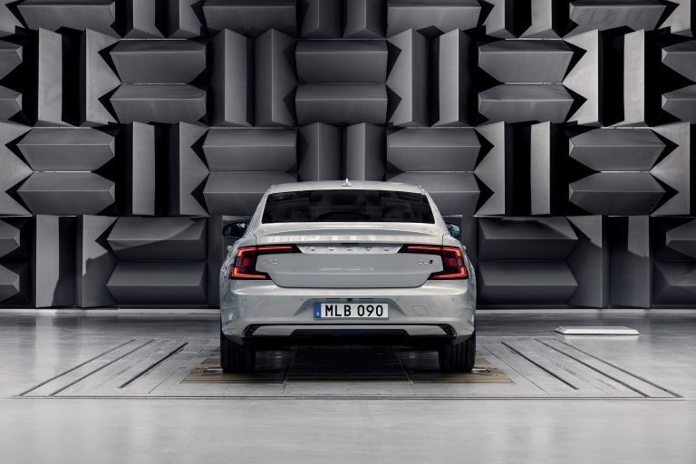 Volvo Cars präsentiert überarbeitete Versionen der Modelle Volvo S90 und V90