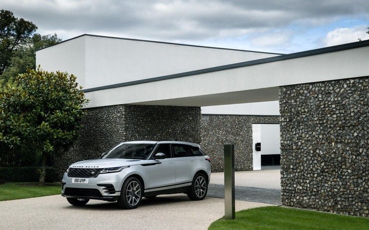19rr-velar-21my-static-230920
