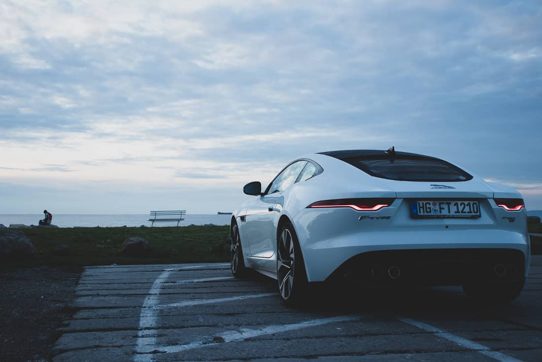 3AdiCdssHj4VNYeqBrFphR-d2760a627503e302c80ff2fd3a62b183-Jaguar_F-Type_P450_AWD-15-1100