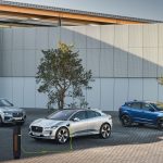Jag_PACE_Family_21MY_I-PACE_Charging_Landscape_281020