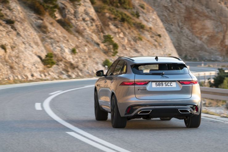 Jaguar-F-Pace-2021-fotoshowBig-a360f7d2-335297