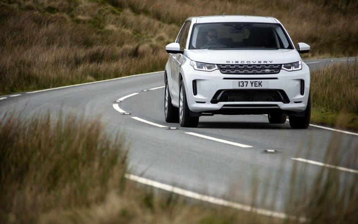 Hybrid-Land-Rover Discovery Sport P300e im Test