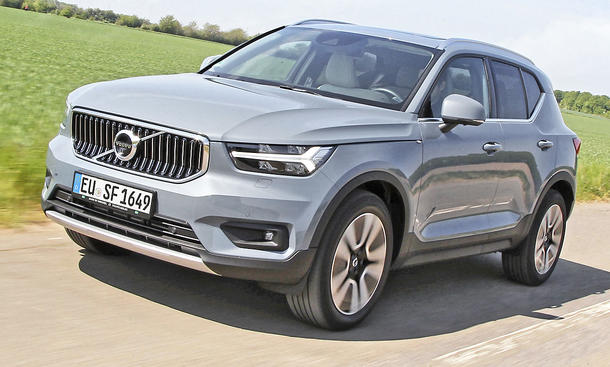 volvo-xc40-b4-01