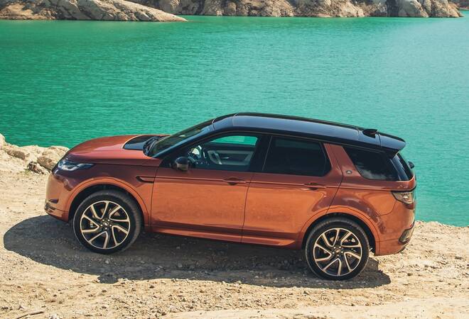 Land Rover hat sein Erfolgsmodell überarbeitet Land Rover hat sein Erfolgsmodell überarbeitet