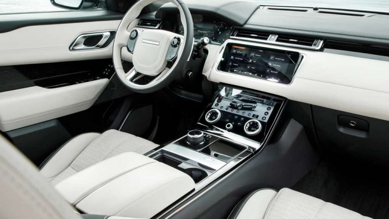 Das Duell der ungleichen Brüder: Wer ist besser – Velar oder F-Pace?