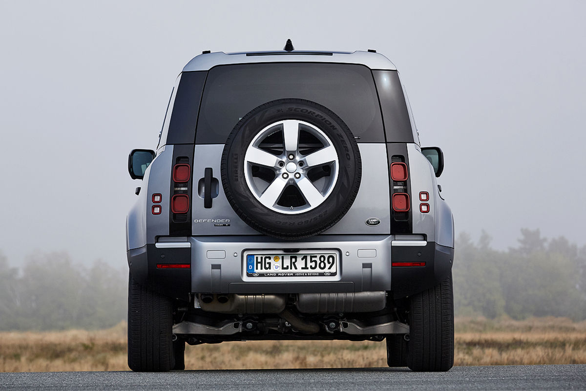 Frauen wählten den Land Rover Defender zum Auto des Jahres Frauen wählten den Land Rover Defender zum Auto des Jahres