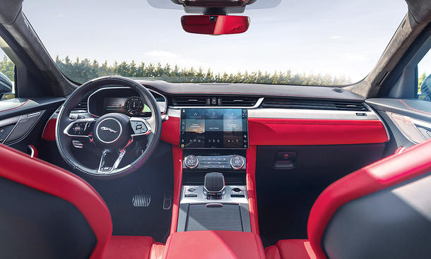 jaguar-f-pace-facelift-2020-04