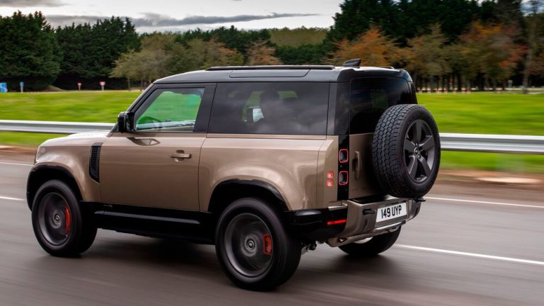 Land Rover Defender 90