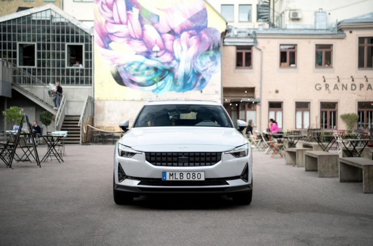 Polestar heizt Tesla ein