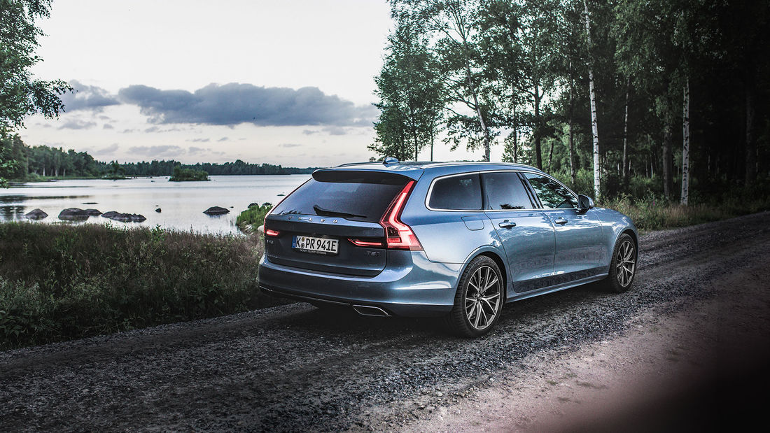 VOLVO V90 T8 TWIN ENGINE AWD VOLVO V90 T8 TWIN ENGINE AWD