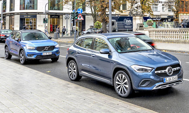 Hybrid-GLA trifft XC40 mit Stecker Hybrid-GLA trifft XC40 mit Stecker