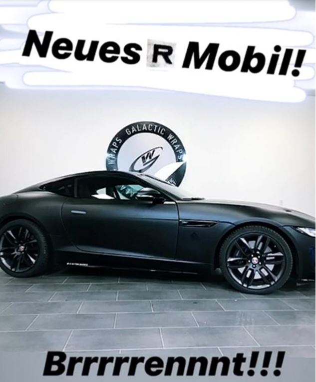 RAF Camora: Zwei Autos in einer Woche für über 200.000 Euro RAF Camora: Zwei Autos in einer Woche für über 200.000 Euro