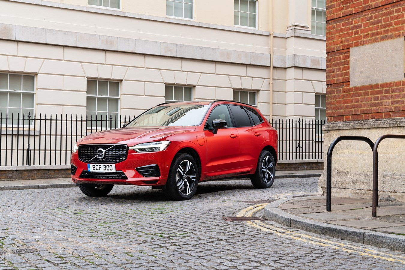 Volvo SUVs claim double honours in 2021 Company Car Today CCT100 Awards Volvo