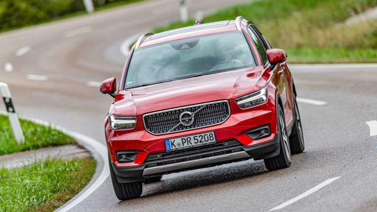 eMOTION #14 mit dem Volvo XC40 Plug-in-Hybrid im Schnee