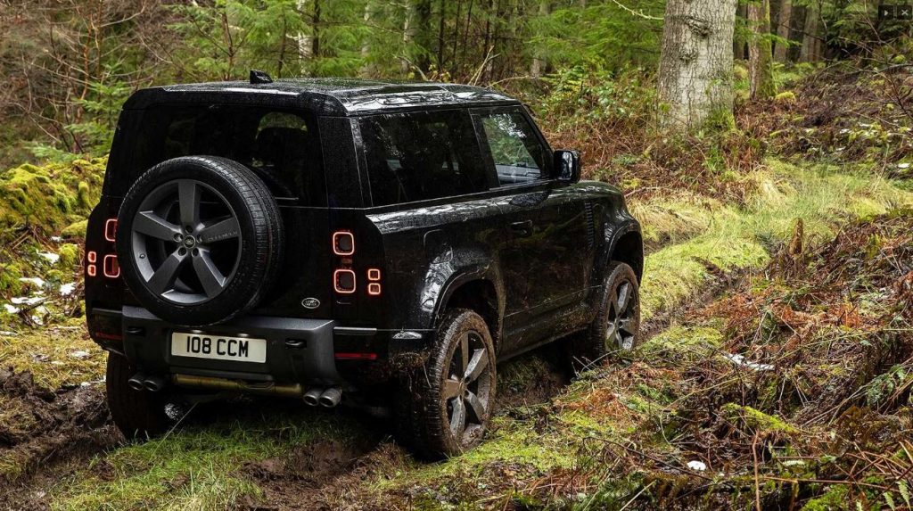 Der neue Land Rover Defender V8
