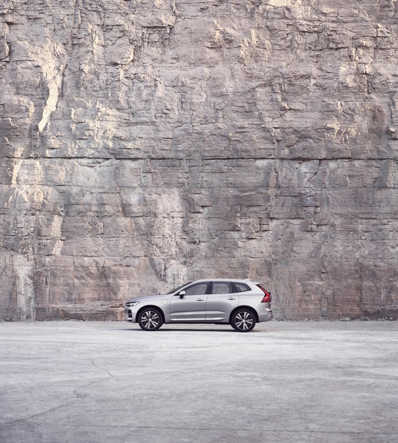 Bestseller XC60 von Volvo Cars jetzt intelligenter als je zuvor Bestseller XC60 von Volvo Cars jetzt intelligenter als je zuvor