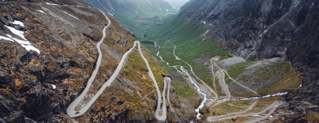 LAND ROVER AND ROYAL GEOGRAPHICAL SOCIETY LAUNCH 2021 EARTH PHOTO CHALLENGE