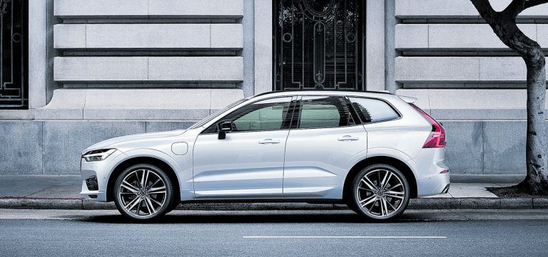 VOLVO XC60 PLUG-IN-HYBRID