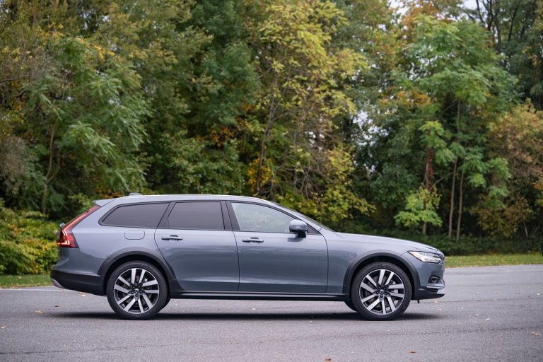 Volvo Cars Sets Historic Single Year Record for IIHS Top Safety Pick Plus Awards