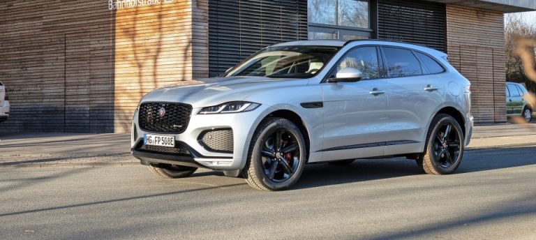 FACELIFT JAGUAR F-PACE