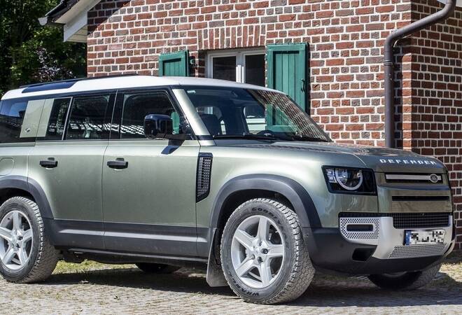 Land Rover Defende im RNZ-Autotest