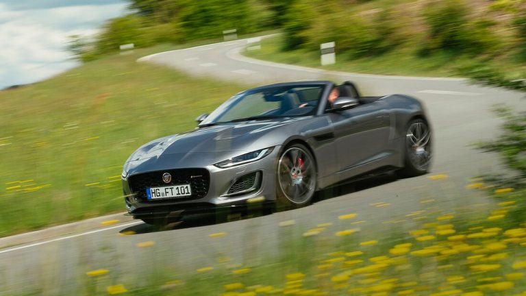 CABRIOS VON AMG, FERRARI, JAGUAR, MORGAN, PORSCHE