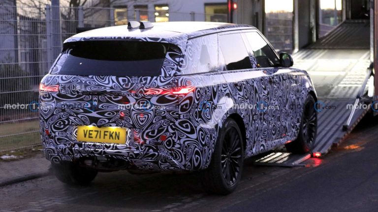 Range Rover Sport (2023) mit weniger Tarnung erwischt
