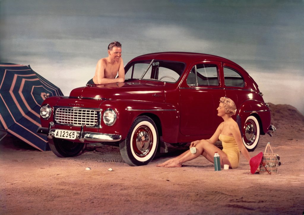 Vor 75 Jahren Serienstart für eine schwedische Ikone: der Volvo PV444 Buckel