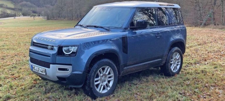 LAND ROVER DEFENDER 90