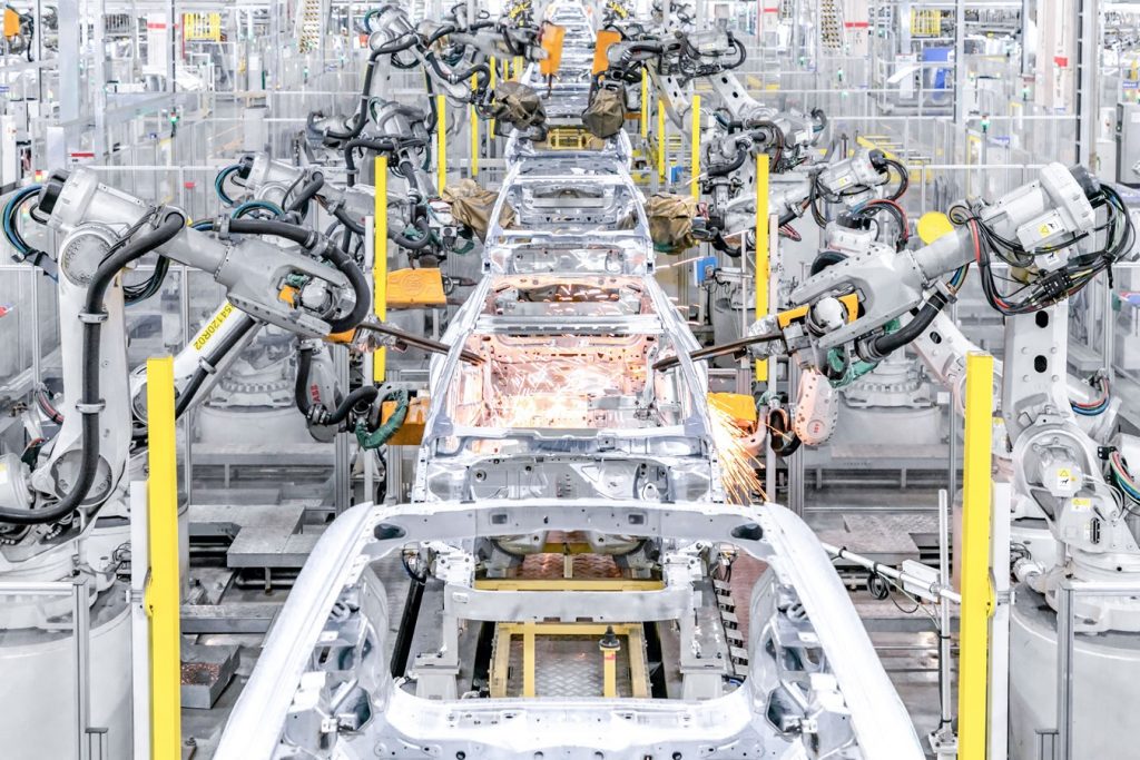 Volvo tritt als erster Automobilkonzern der Initiative SteelZero bei