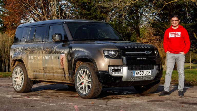 MITFAHRT LAND ROVER DEFENDER (2020)