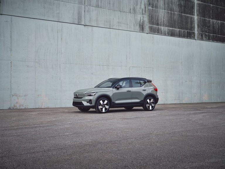 Volvo Car Canada Explores Canada’s Electric Future with Mobility Trend Report