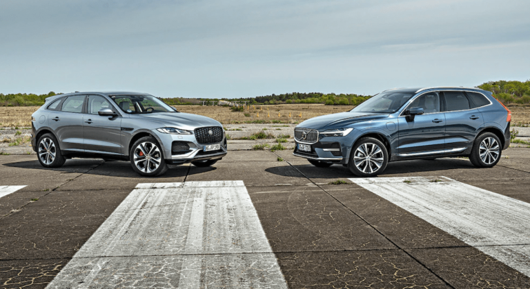 Jaguar F-Pace P400e AWD gegen Volvo XC60 Recharge T6 AWD: Hybrid SUVs