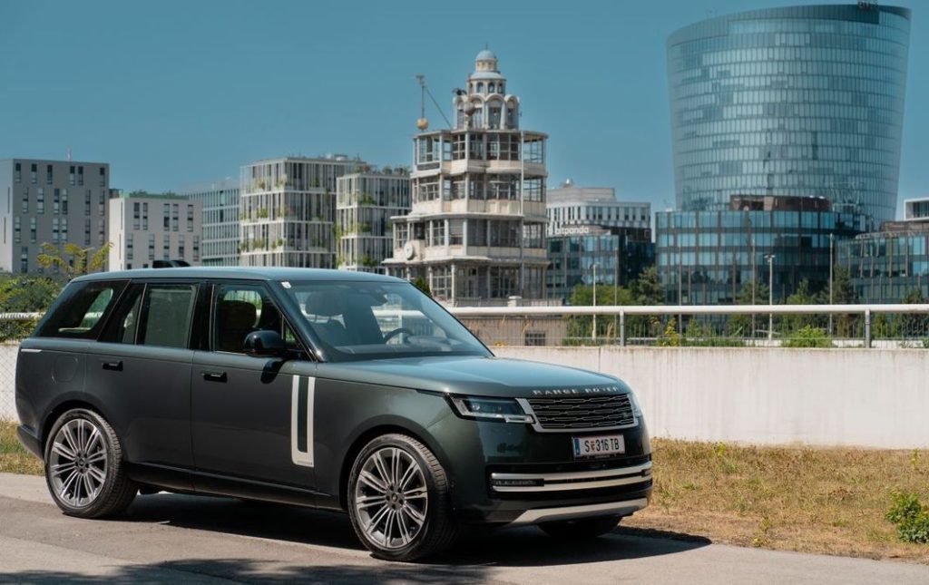 TEST: RANGE ROVER D350