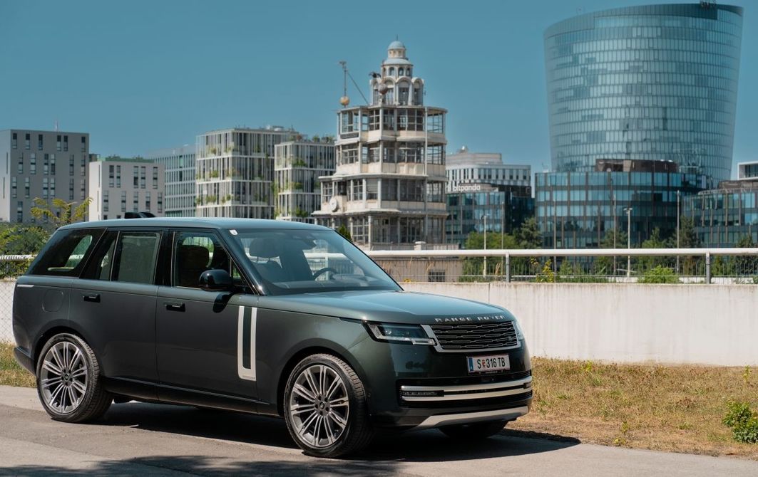 TEST: RANGE ROVER D350 TEST: RANGE ROVER D350