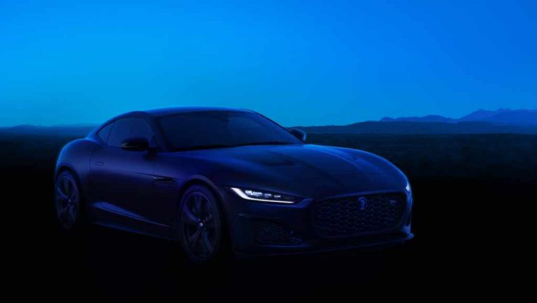 JAGUAR F-TYPE R CABRIO GEWINNT ZUM VIERTEN MAL SEINE KLASSE BEI DEN SPORT AUTO AWARDS