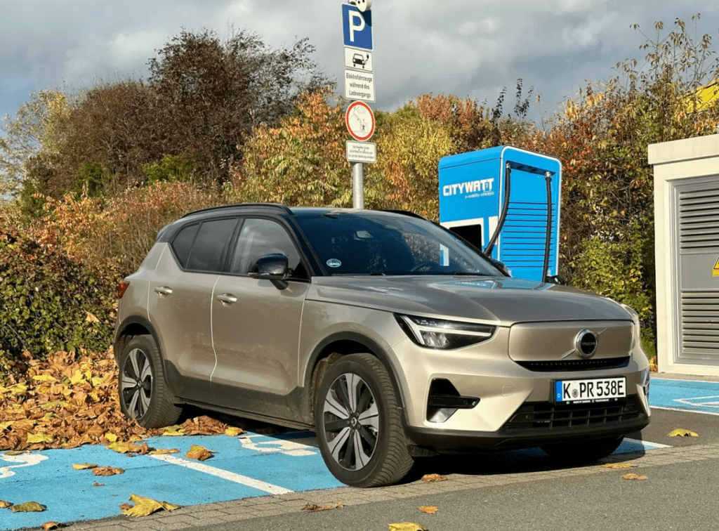 Volvo XC40 Recharge Pure Electric im Test: Von wegen kleiner Schwede