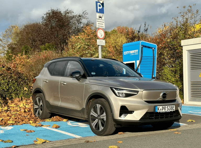 Volvo XC40 Recharge Pure Electric im Test: Von wegen kleiner Schwede
