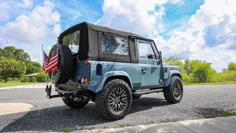 E.C.D. 1985 Land Rover Defender 90 „Project Freedom“