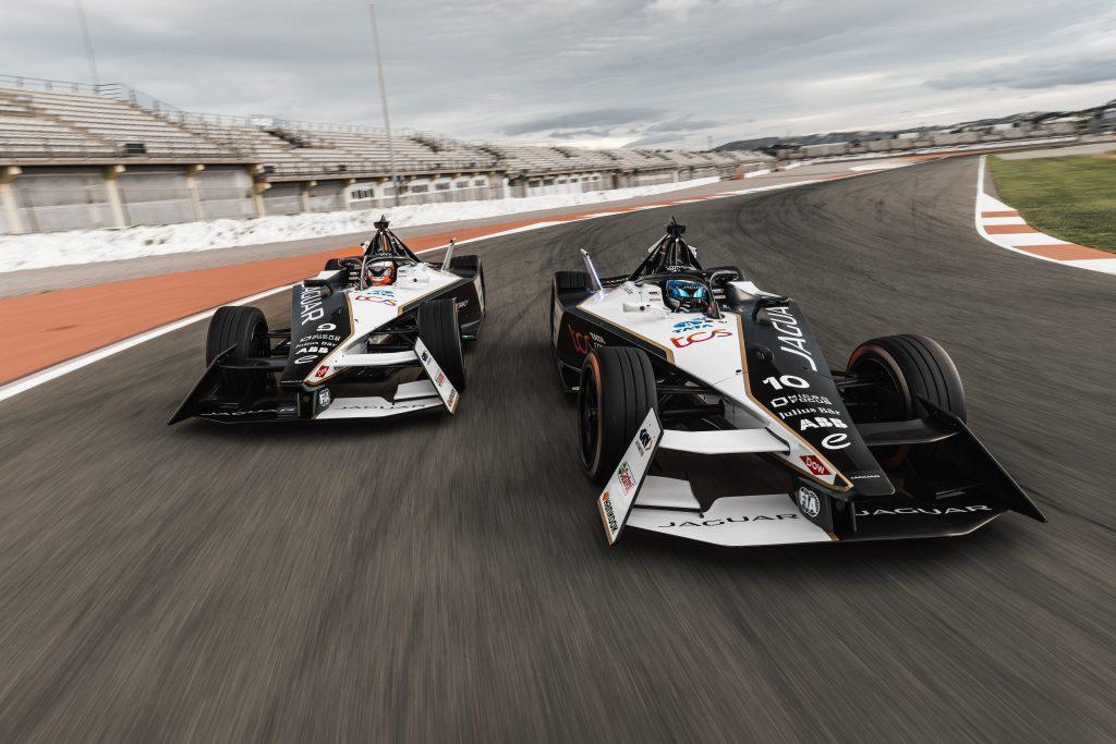 JAGUAR TCS RACING ABSOLVIERT IN VALENCIA ERFOLGREICH DIE OFFIZIELLEN VORTESTS ZUR FORMEL-E-WM 2023