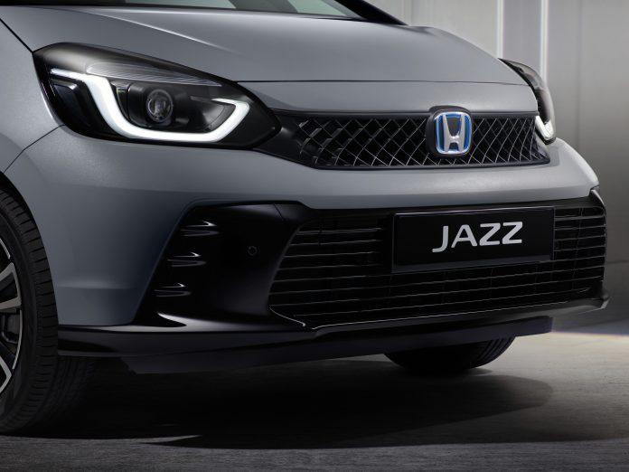 REFRESHED JAZZ e:HEV LINE-UP GAINS NEW ADVANCE SPORT VARIANT