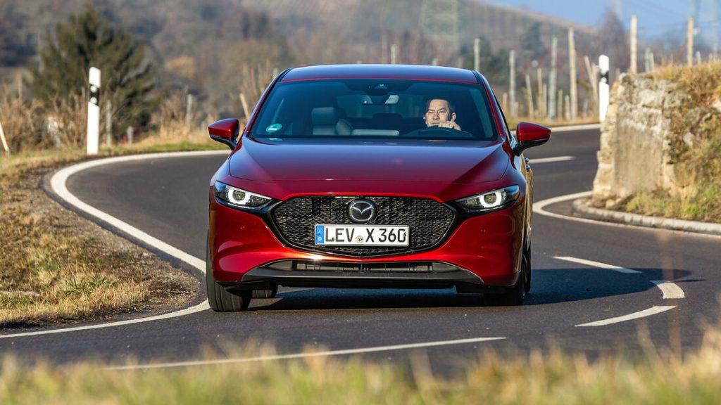 MAZDA 3 E-SKYACTIV X IM TEST