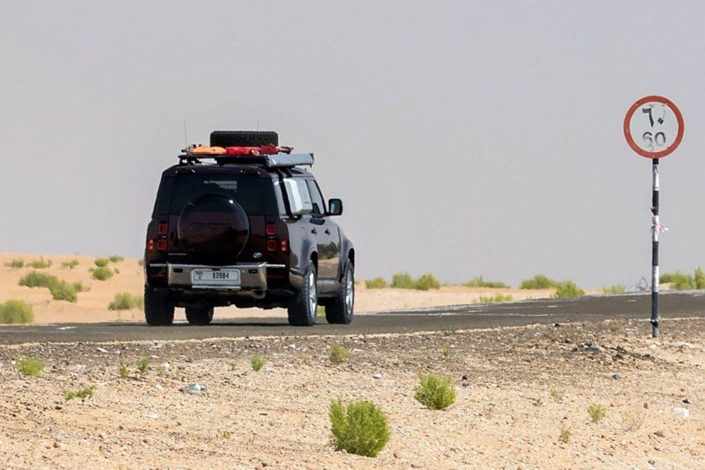 FAHRBERICHT: LAND ROVER DEFENDER 130