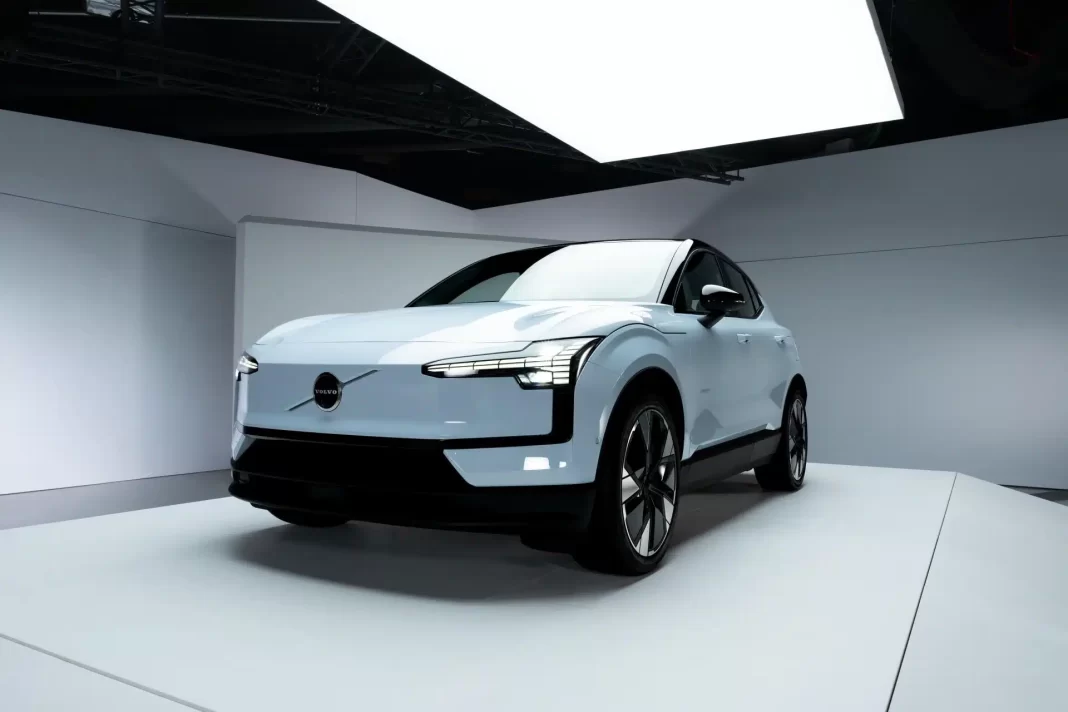 Volvo EX30 spielt „zufällig“ Stärke der E-Plattform aus Volvo EX30 spielt „zufällig“ Stärke der E-Plattform aus