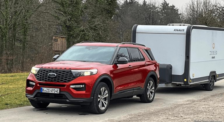 FORD EXPLORER 3.0 ECOBOOST IM ZUGWAGENTEST