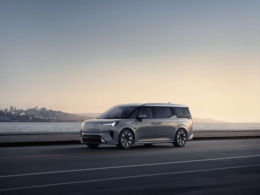 Neuer Volvo EM90 erweitert Modellportfolio des schwedischen Premium-Automobilherstellers